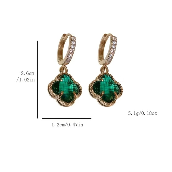 ✨2 for $30✨ Elegant Green Clover Drop Earrings - Picture 6 of 8